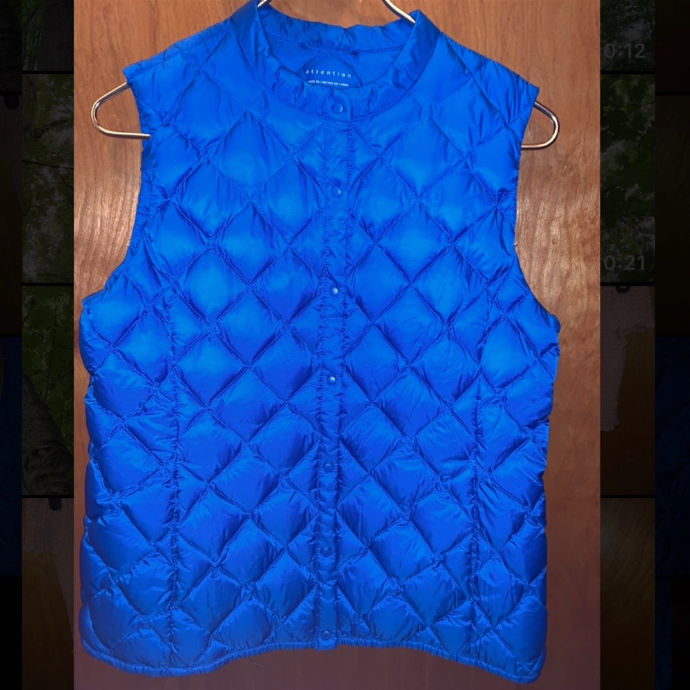 Blue Attention Vest
